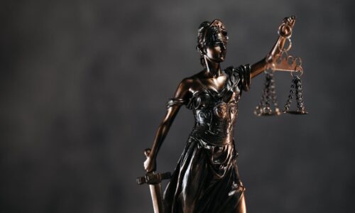 La jurisprudence en droit : définition et applications pratiques